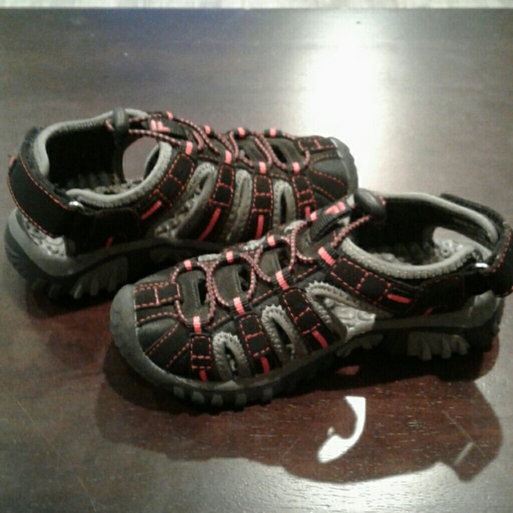 Sandals - Picture 2 of 5